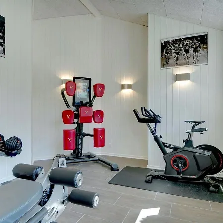 Дом отдыха Holiday Amarie - 400m From The Sea In Western Jutland By Interhome Блаванн