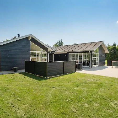 Holiday Amarie - 400m From The Sea In Western Jutland By Interhome Дом отдыха Блаванн